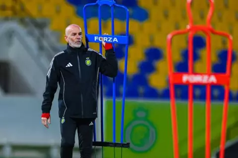 تقارير: بيولي يقترب من الرحيل عن النصر.. والعودة للدوري الإيطالي